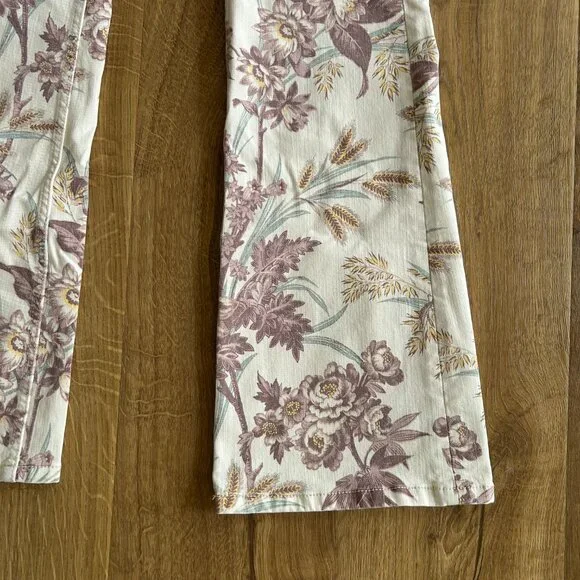 Anthropologie Vintage Style High Waisted Button Fly Bootcut Jeans Size 26 - Picture 9 of 13